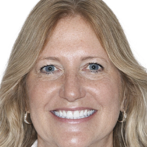 Cosmetic Dentist